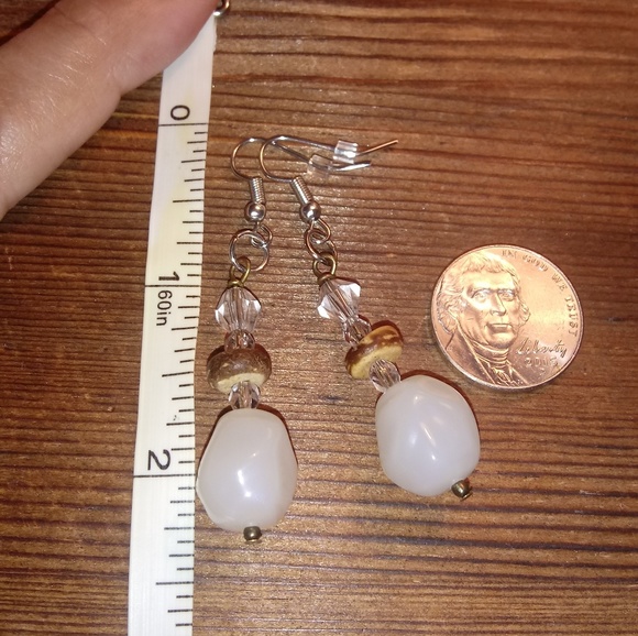 Beach Boho Ready Summer Dangle Earrings - Picture 3 of 3